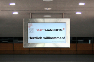 951_1363_750_Mannheim_Buergerinformation_DigitalSignage_monitore_tft_lcd_